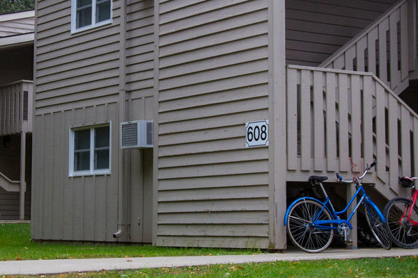 Picture of College Apartments