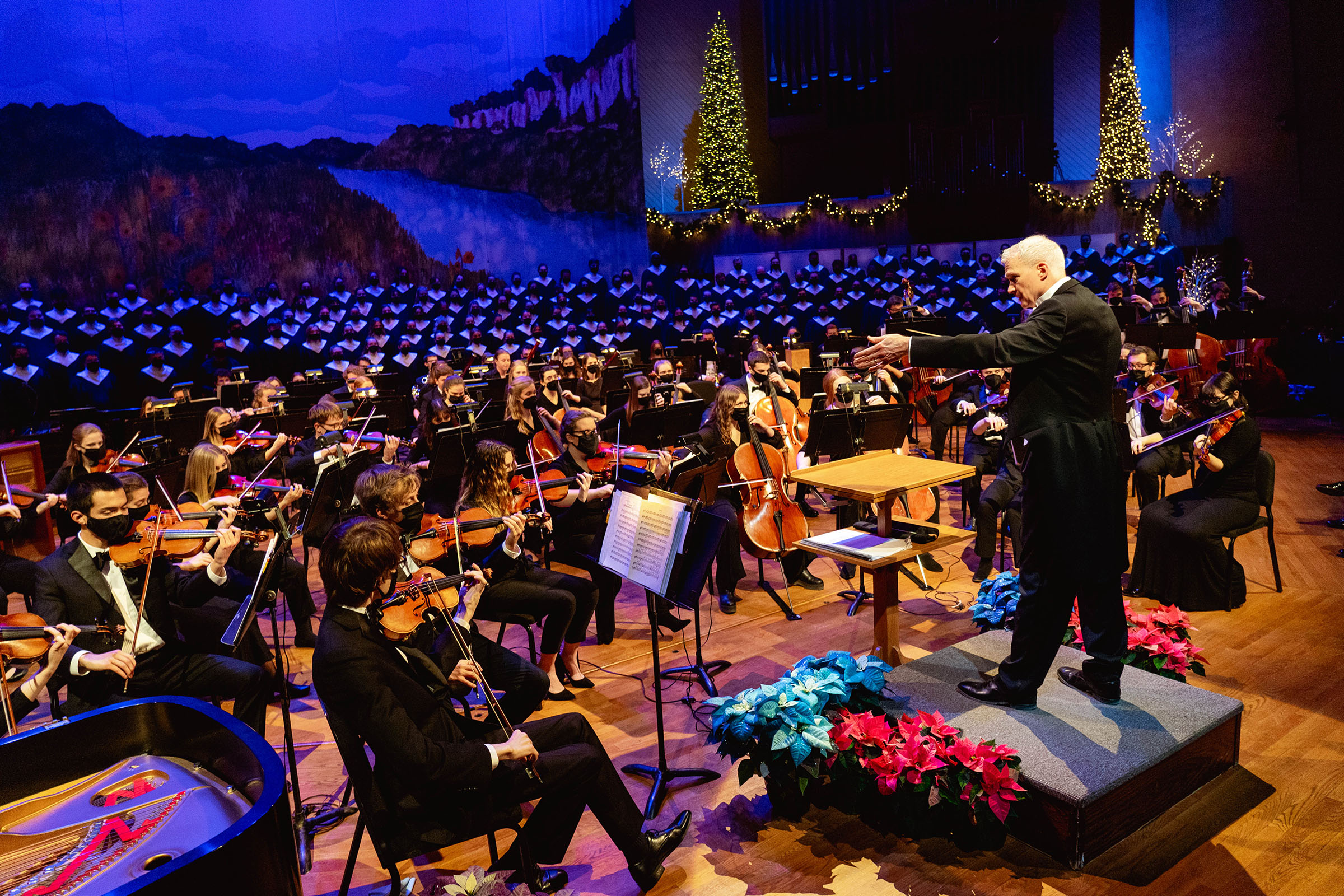 Symphony Orchestra at Christmas at Luther