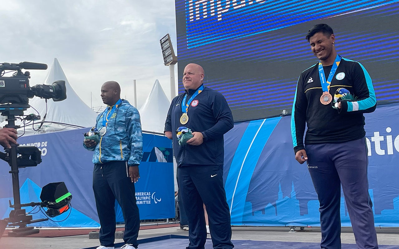Luther College alum Josh Cinnamo wins gold at Parapan American Games