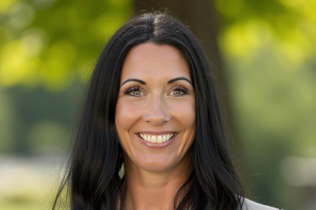 Megan Wilson head shot