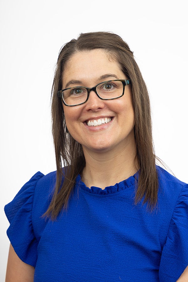 Sarah Timp Headshot