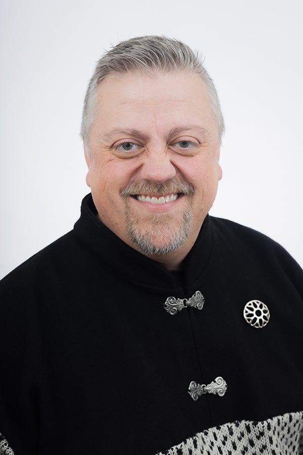 Andrew Ellingsen headshot